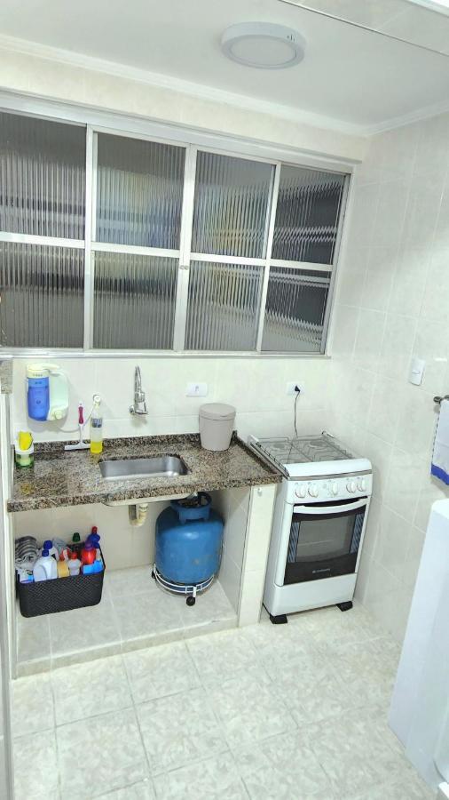 Apto Guaruja 1 Dorm Com Garagem Coberta 280M Da Praia Exterior foto